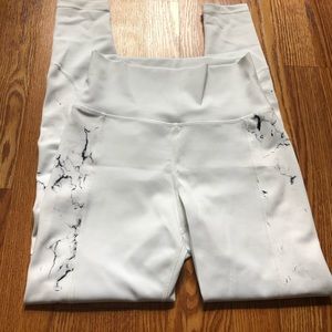 Marble BuffBunny leggings